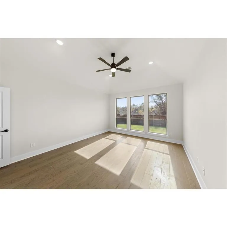 2000 Harmony Pine Way Mesquite, TX 75181