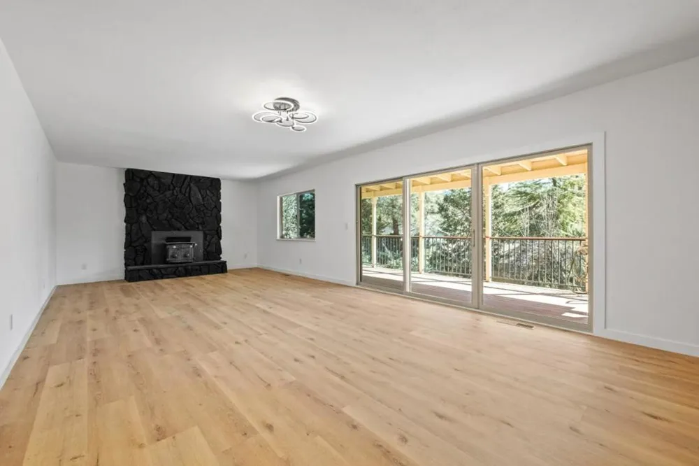 19501 Chaffee Circle Groveland, CA 95321