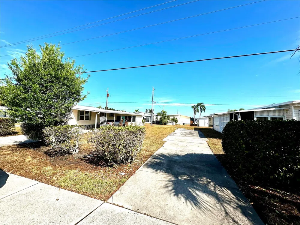 3108 10TH STREET W Palmetto, FL 34221