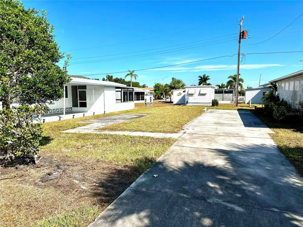 3112 10TH STREET W Palmetto, FL 34221