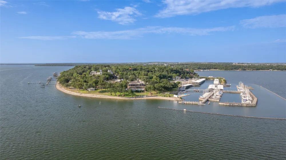 1800 S Laguna S Pelican Bay, TX 76020