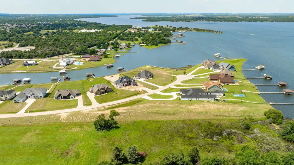 1800 S Laguna S Pelican Bay, TX 76020