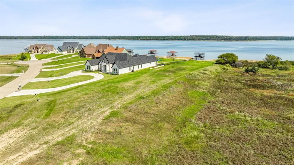 1800 S Laguna S Pelican Bay, TX 76020