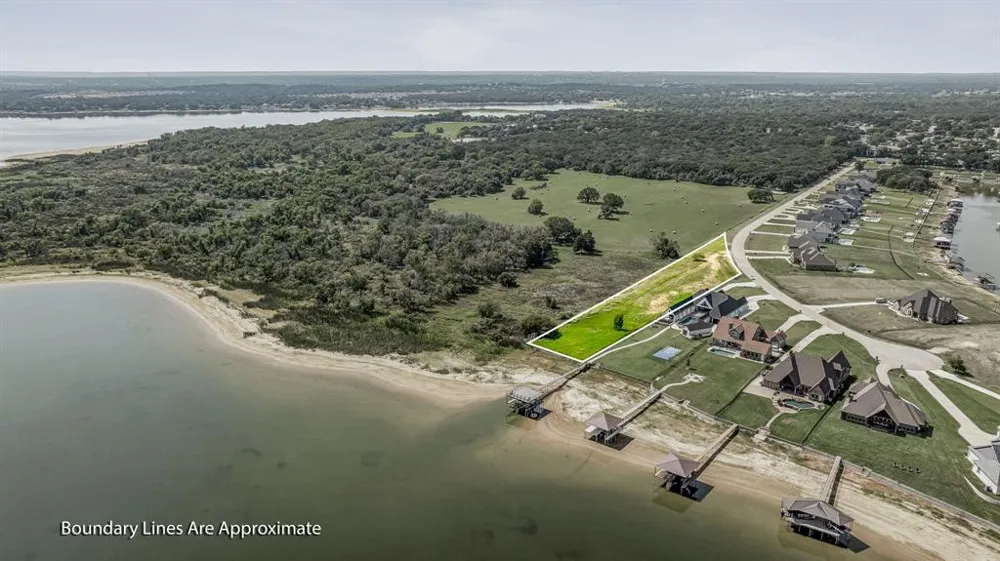 1800 S Laguna S Pelican Bay, TX 76020