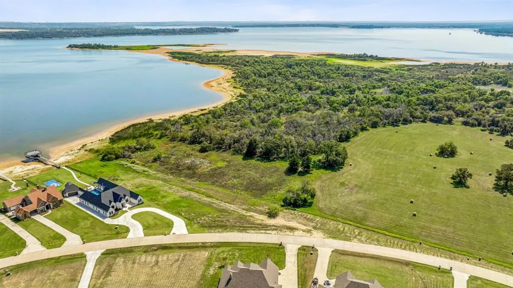1800 S Laguna S Pelican Bay, TX 76020