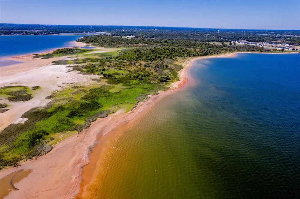 1800 S Laguna S Pelican Bay, TX 76020