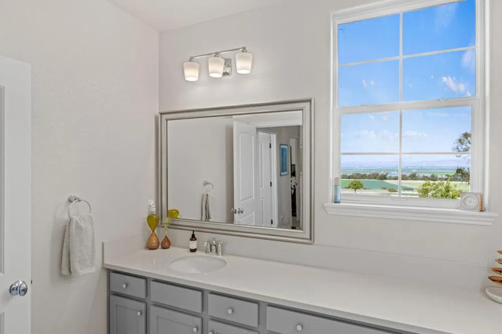 21572 Ord Ave. Marina, CA 93933