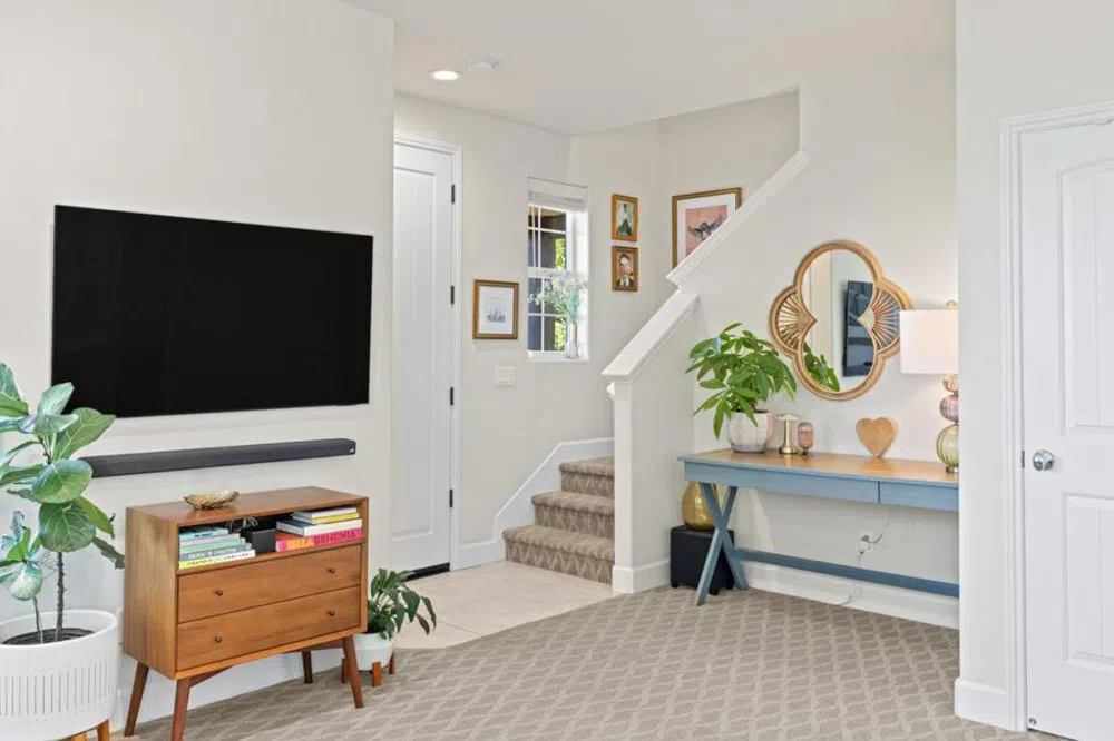 21572 Ord Ave. Marina, CA 93933
