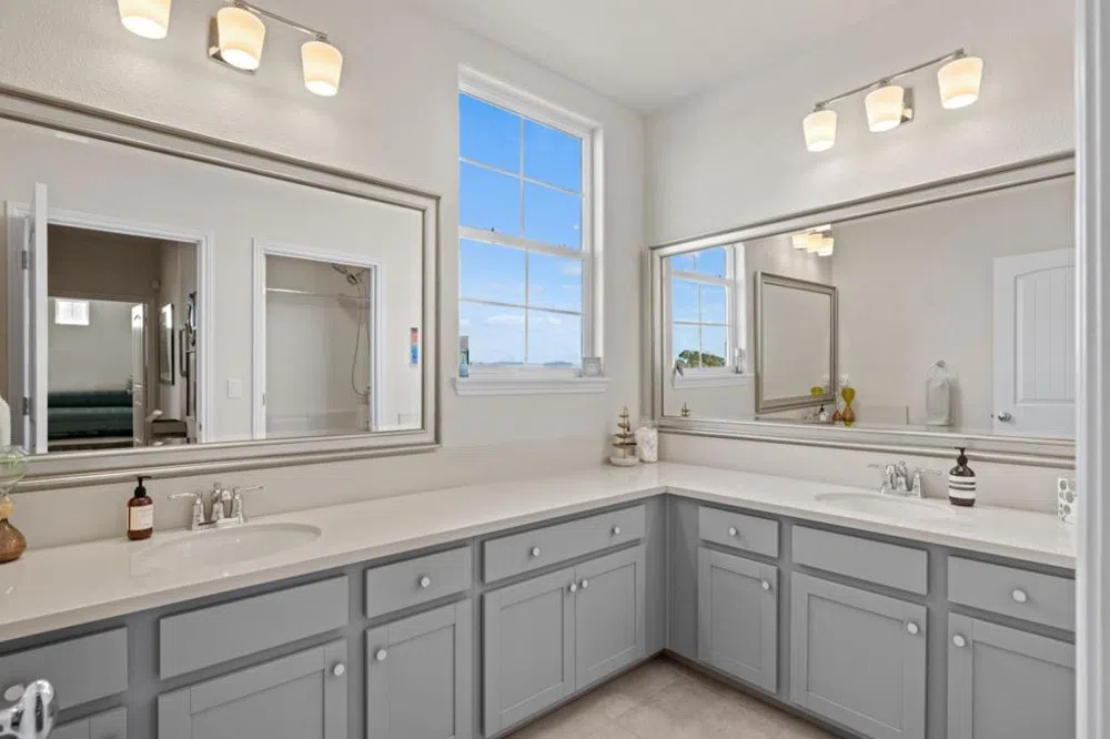 21572 Ord Ave. Marina, CA 93933