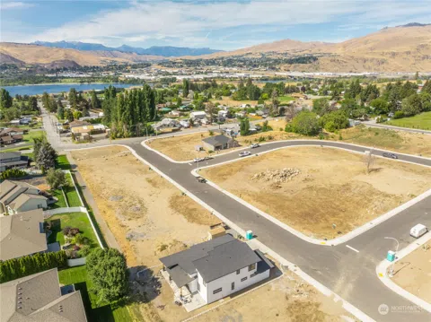 3230 NW Chadwick (Lot 26) Loop