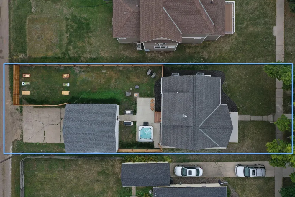 27 Division Street #airbb Clara City, MN 56222