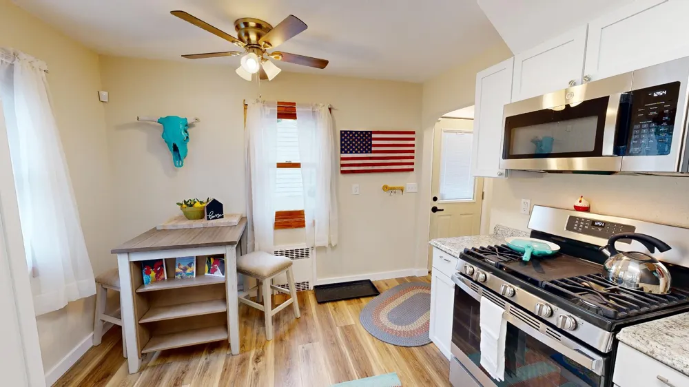 27 Division Street #airbb Clara City, MN 56222