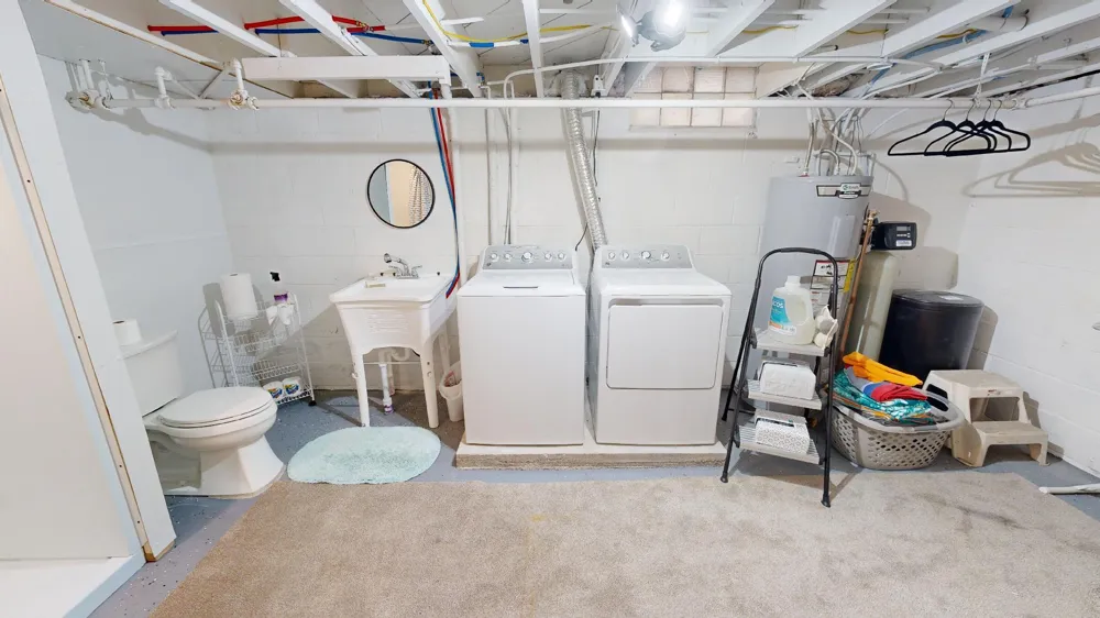 27 Division Street #airbb Clara City, MN 56222