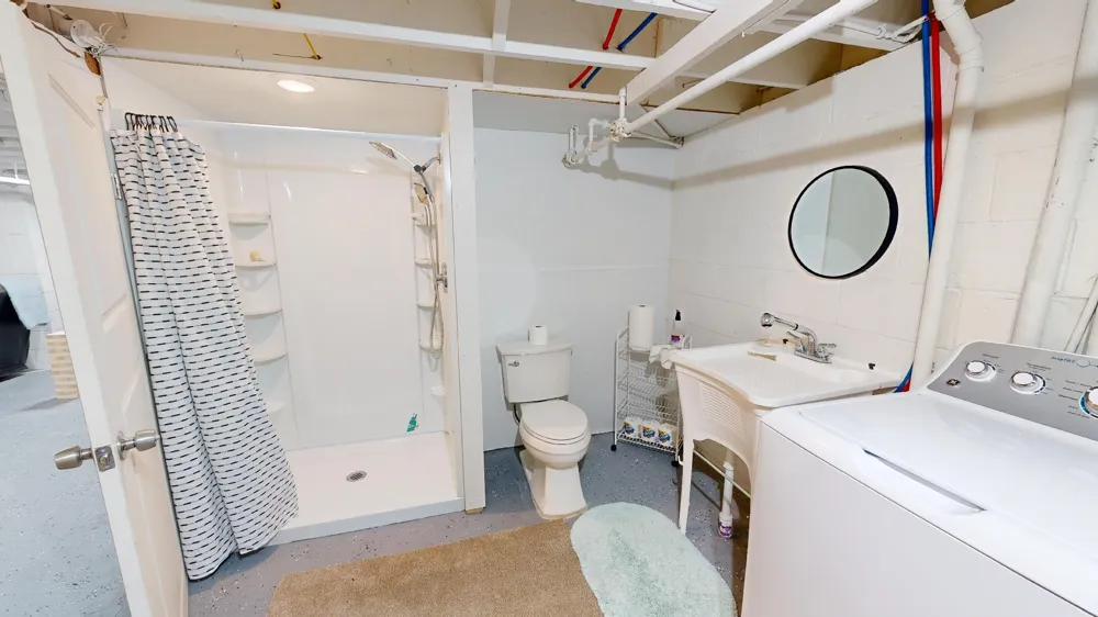 27 Division Street #airbb Clara City, MN 56222