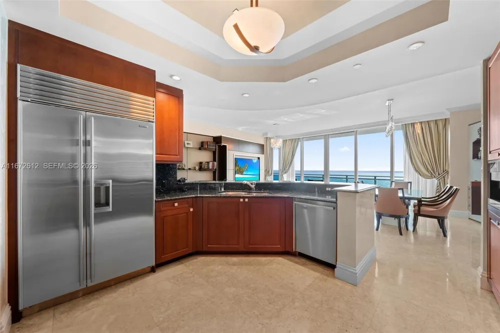 10295 Collins Ave #1605 Bal Harbour, FL 33154