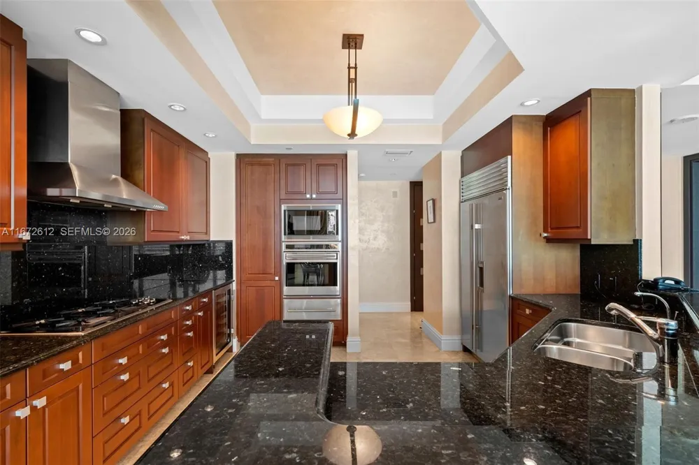 10295 Collins Ave #1605 Bal Harbour, FL 33154