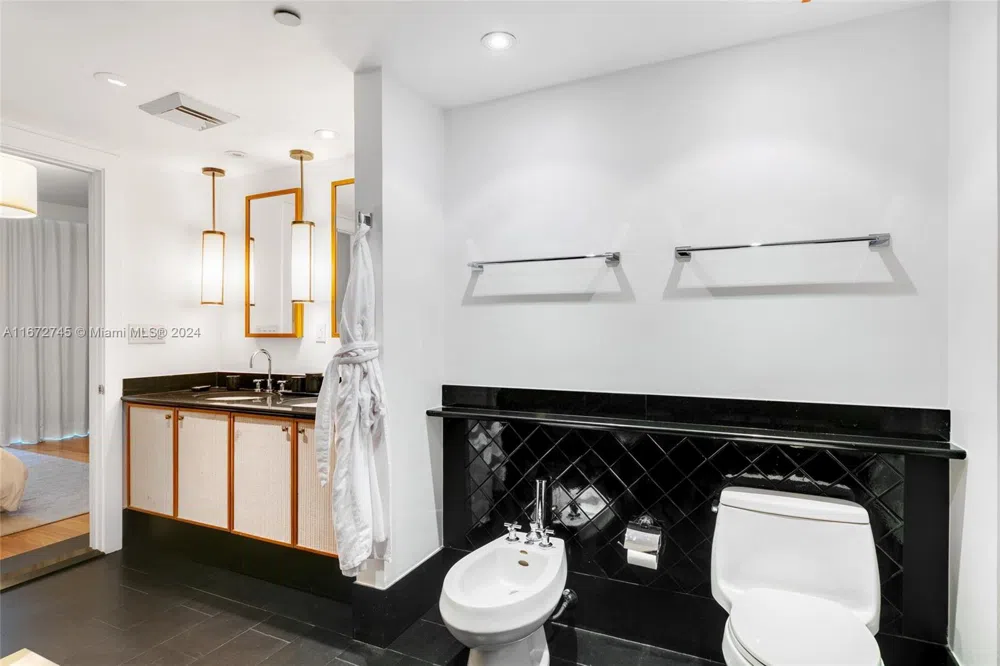 101 20th St #2706 Miami Beach, FL 33139