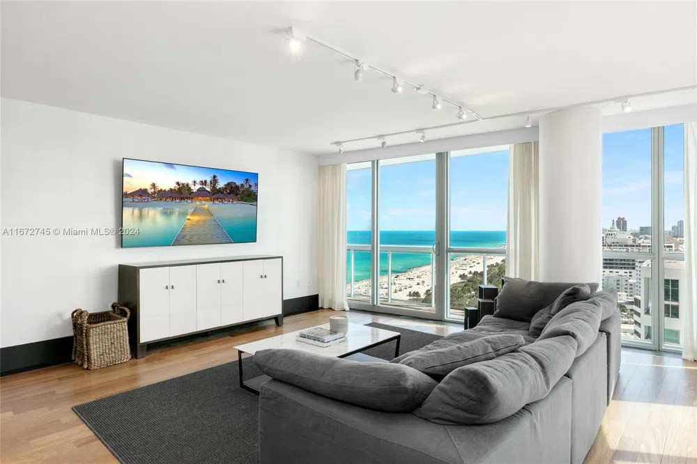 101 20th St #2706 Miami Beach, FL 33139