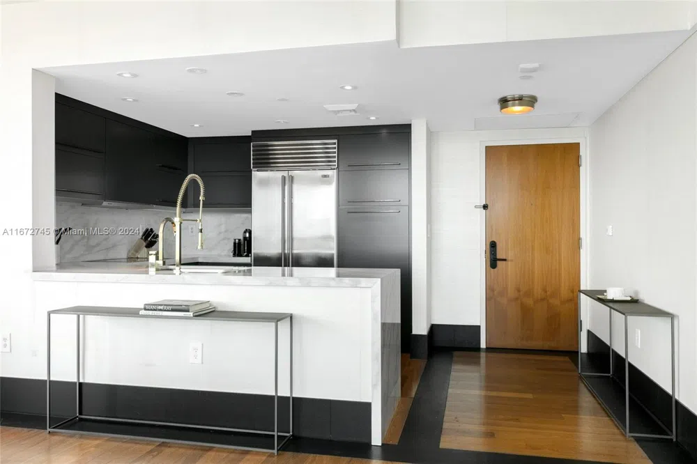 101 20th St #2706 Miami Beach, FL 33139