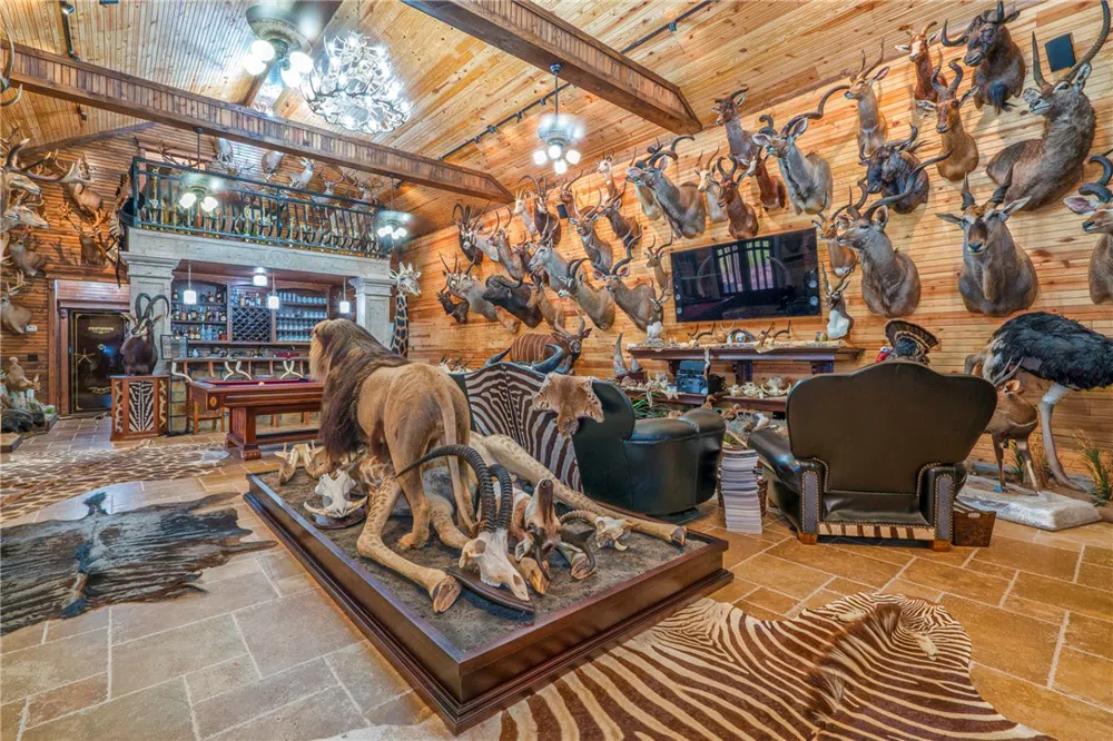244 County Road 373 Sandia, TX 78383