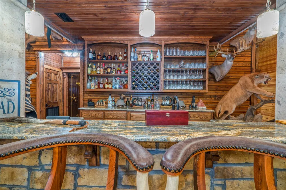 244 County Road 373 Sandia, TX 78383