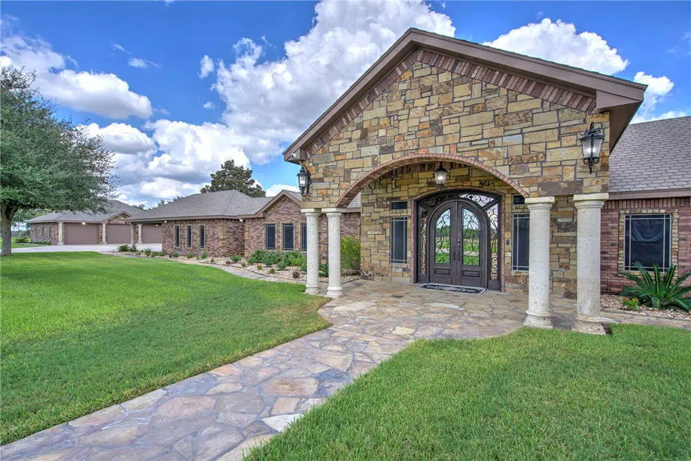 244 County Road 373 Sandia, TX 78383