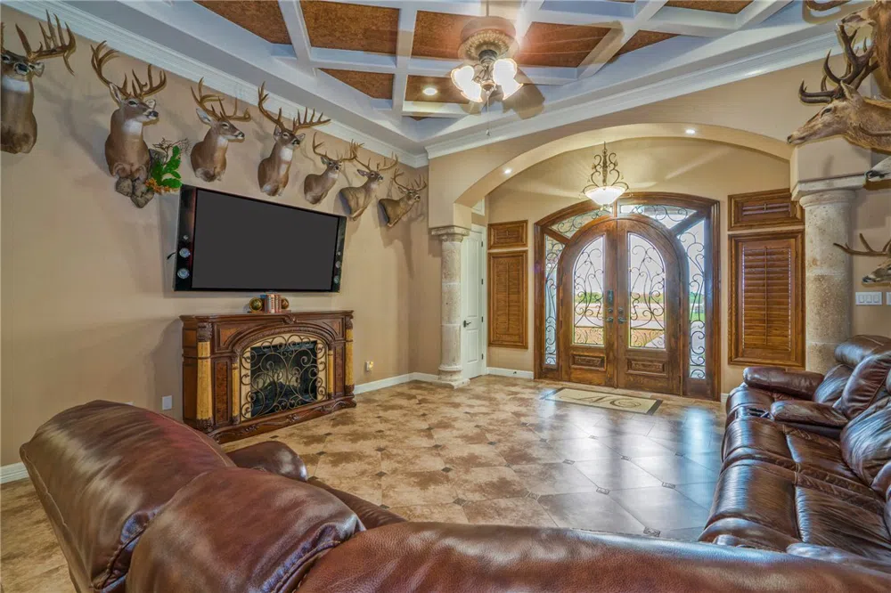 244 County Road 373 Sandia, TX 78383