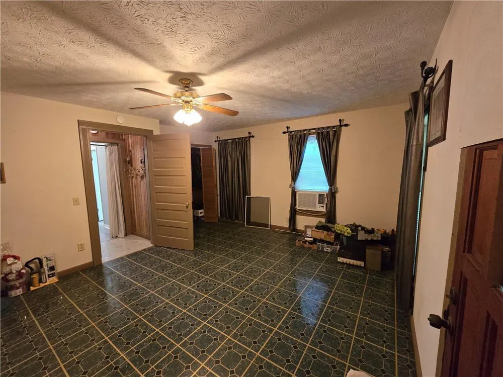 11953 Henderson Mountain Road Fairmount, GA 30139