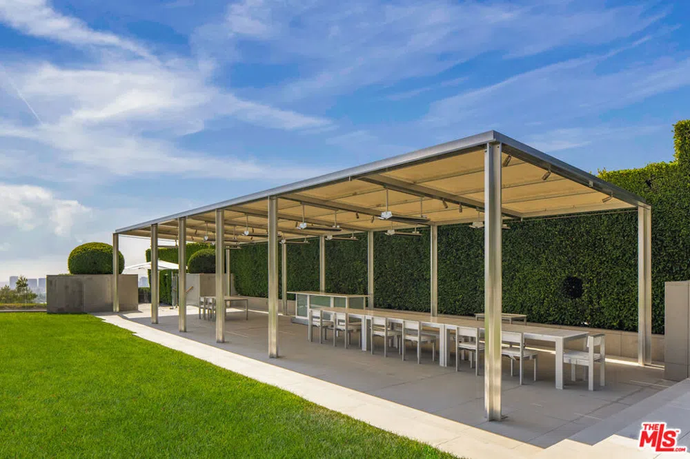 1261 Angelo Drive Beverly Hills, CA 90210