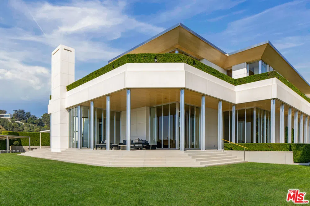 1261 Angelo Drive Beverly Hills, CA 90210
