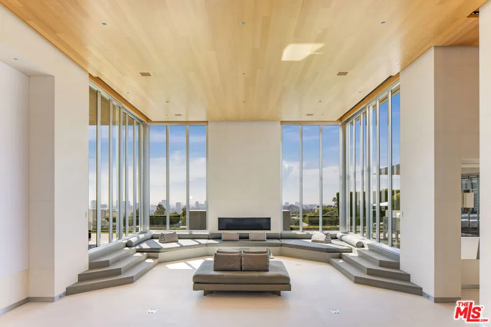 1261 Angelo Drive Beverly Hills, CA 90210