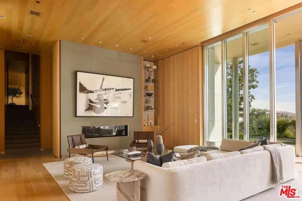 1261 Angelo Drive Beverly Hills, CA 90210