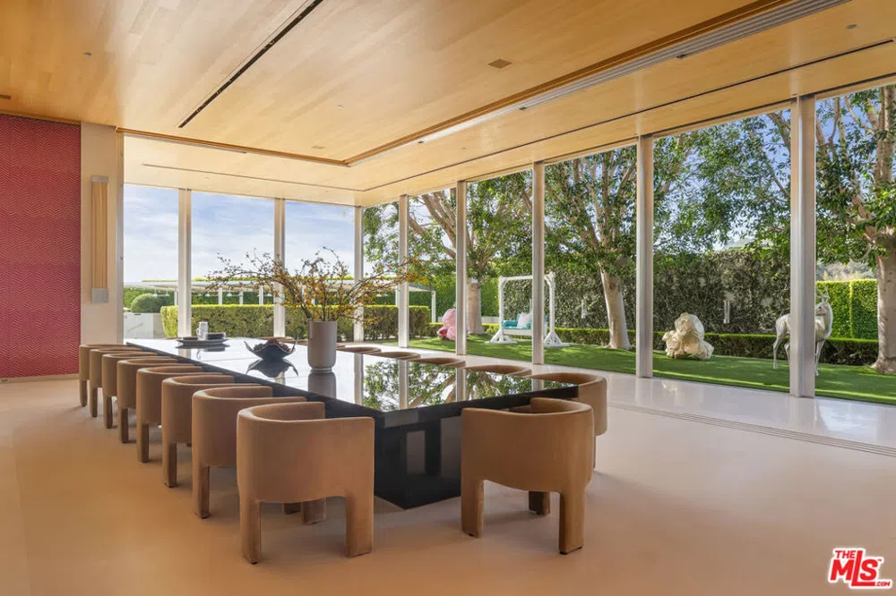 1261 Angelo Drive Beverly Hills, CA 90210