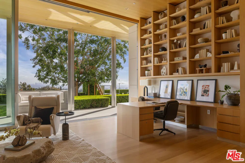 1261 Angelo Drive Beverly Hills, CA 90210