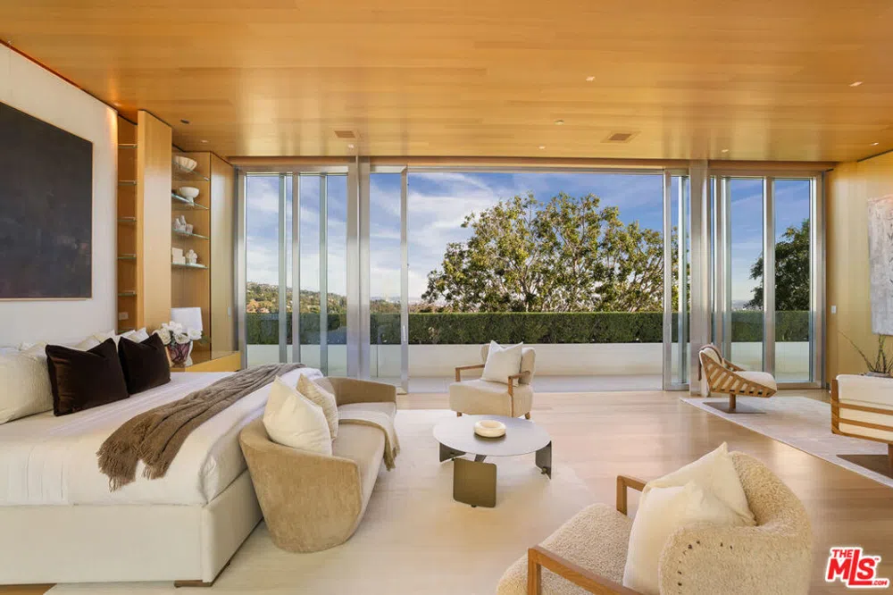 1261 Angelo Drive Beverly Hills, CA 90210