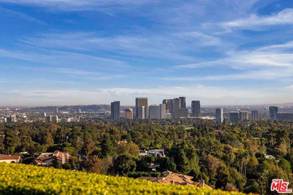 1261 Angelo Drive Beverly Hills, CA 90210