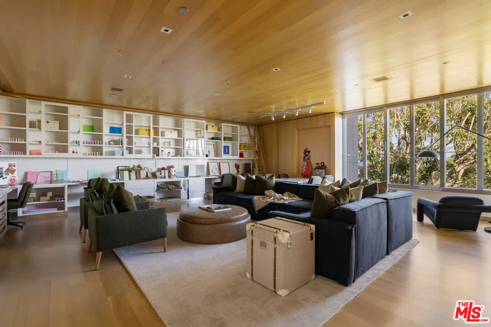 1261 Angelo Drive Beverly Hills, CA 90210