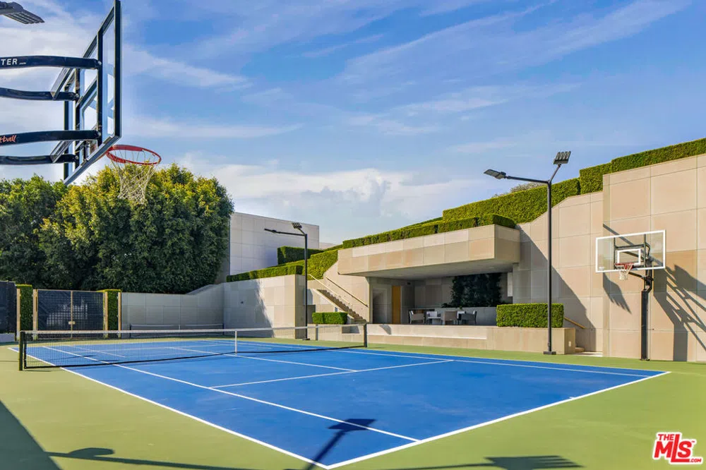 1261 Angelo Drive Beverly Hills, CA 90210