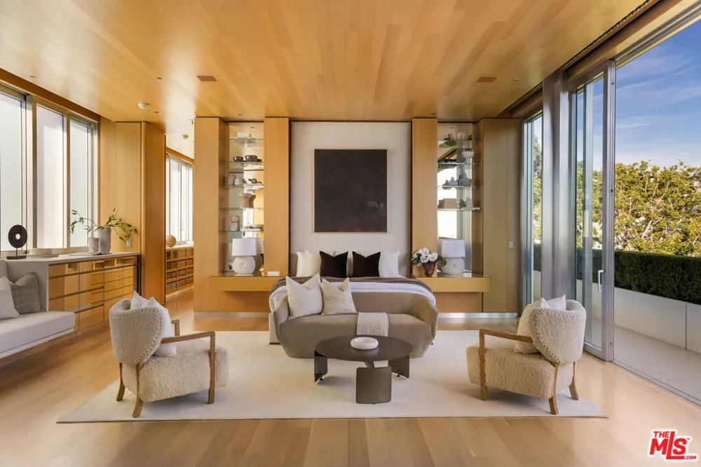 1261 Angelo Drive Beverly Hills, CA 90210