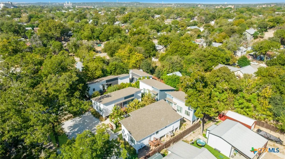 587 E Basel Street New Braunfels, TX 78130