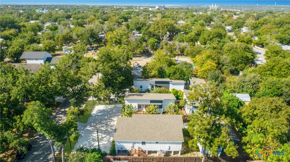 587 E Basel Street New Braunfels, TX 78130