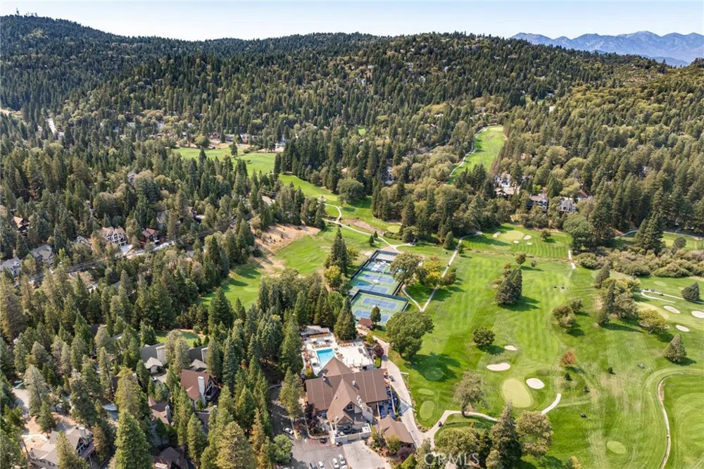 175 Golf Course Road Lake Arrowhead, CA 92317