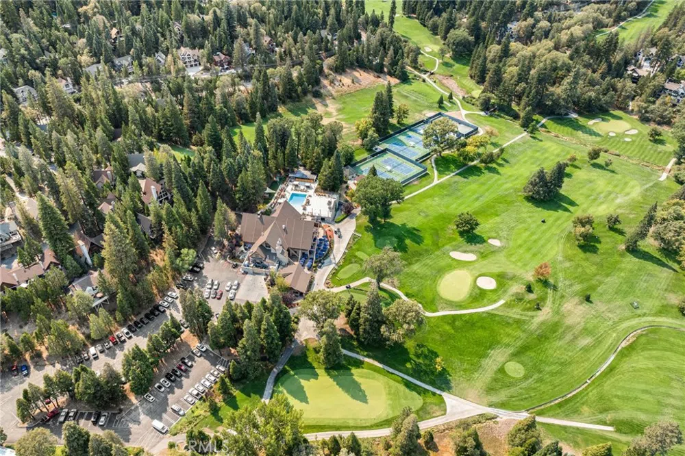 175 Golf Course Road Lake Arrowhead, CA 92317