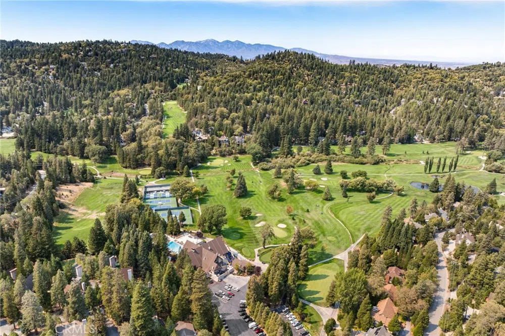 175 Golf Course Road Lake Arrowhead, CA 92317