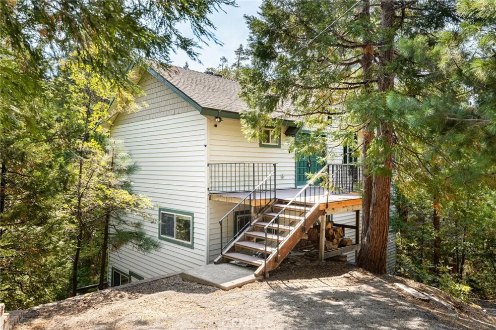 175 Golf Course Road Lake Arrowhead, CA 92317