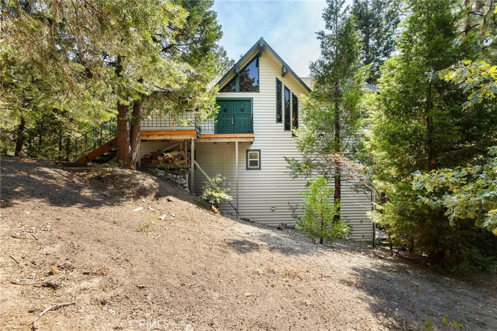 175 Golf Course Road Lake Arrowhead, CA 92317