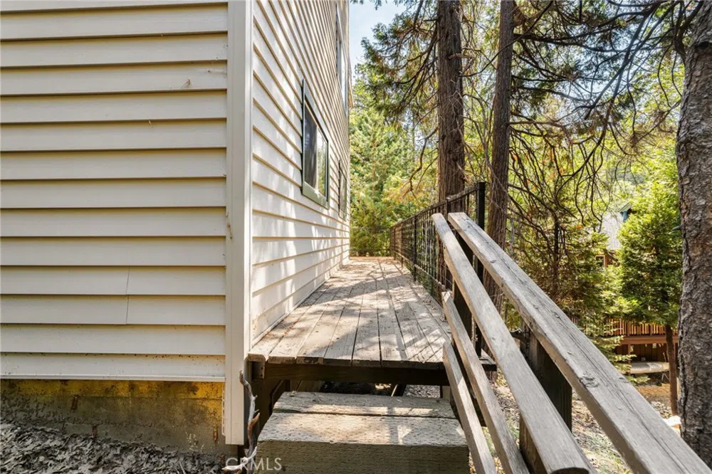 175 Golf Course Road Lake Arrowhead, CA 92317