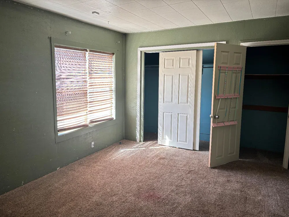 905 W Lynn Street Slaton, TX 79364
