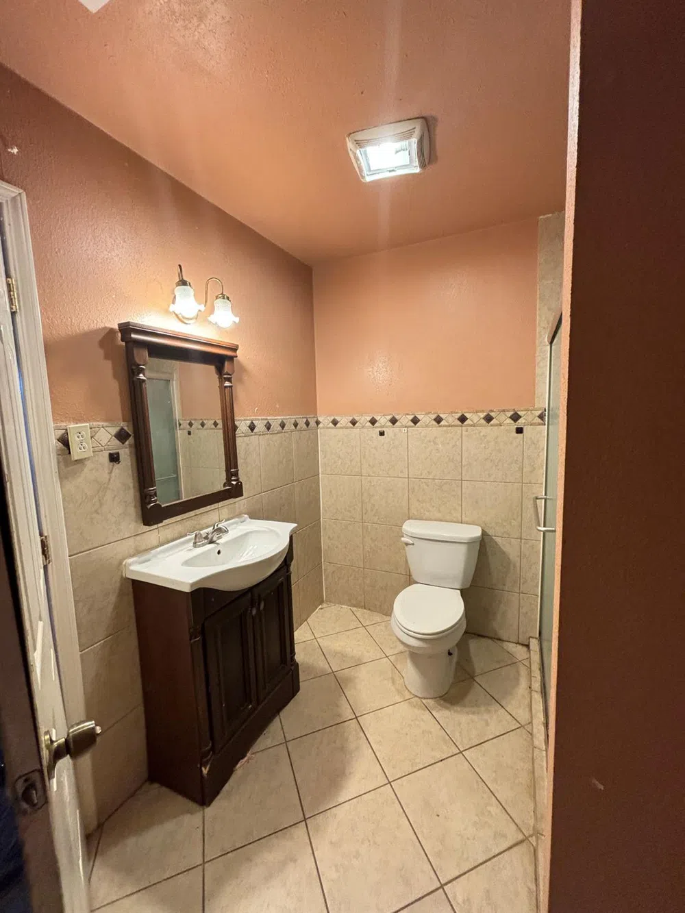 905 W Lynn Street Slaton, TX 79364