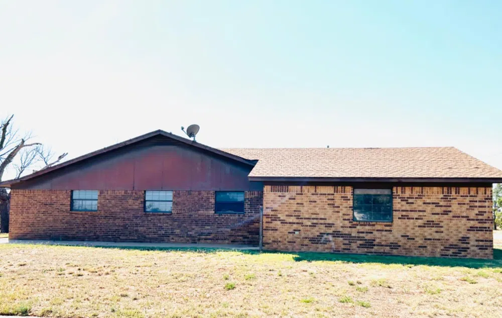 305 SE 11th Street Lamesa, TX 79331
